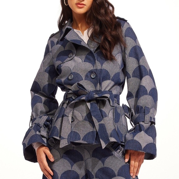 Eva Franco Jackets & Blazers - Eva Franco Brex Jacket Atomic Denim‎ Blue Scallop Double Breasted Size 6